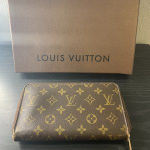 Louis Vuitton Brown Zip Wallet